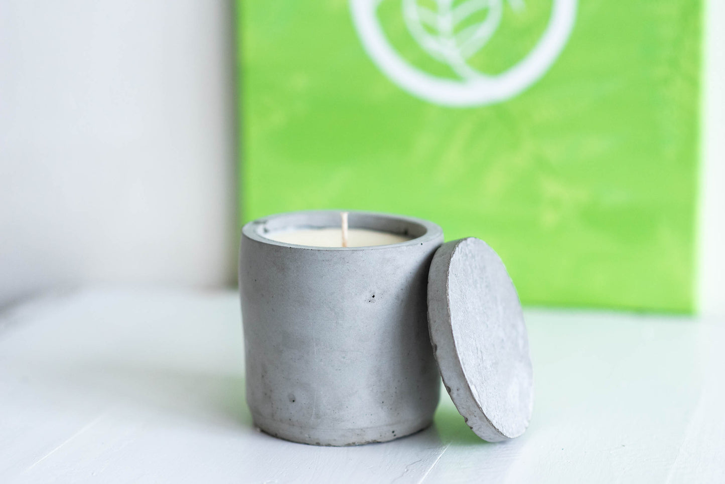 
                  
                    essential oil cement candle
                  
                
